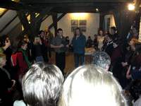 Vernisáž výstavy skupiny 001 na Skleněné louce