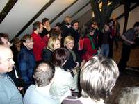 Vernisáž výstavy skupiny 001 na Skleněné louce