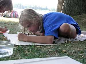 Účastníci workshopů na pláži Ostende