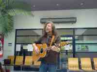 Umělecká skupina Grácie, Martina Lupačová Švarcová, Olšanská, Ševčík, Bája O.: Hra, výstava Žlutý kopec, 2007